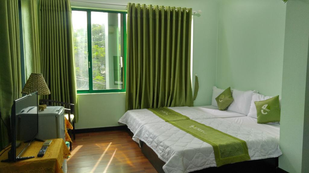Emt Homestay Hue Vietnam Exterior photo